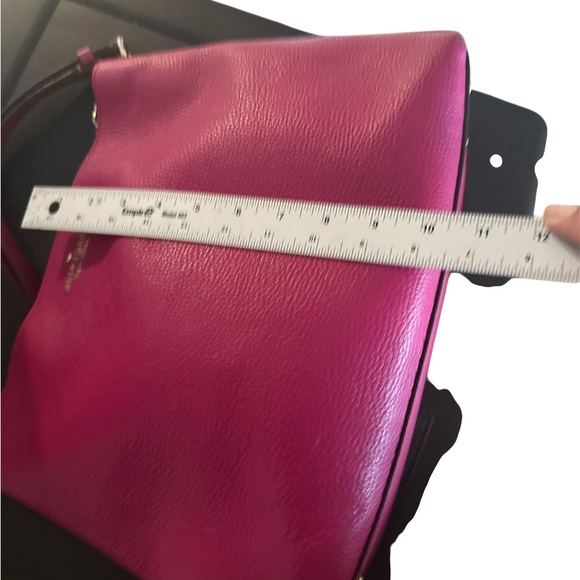 Kate Spade Magenta pebbled, leather handbag/purse - Picture 2 of 10